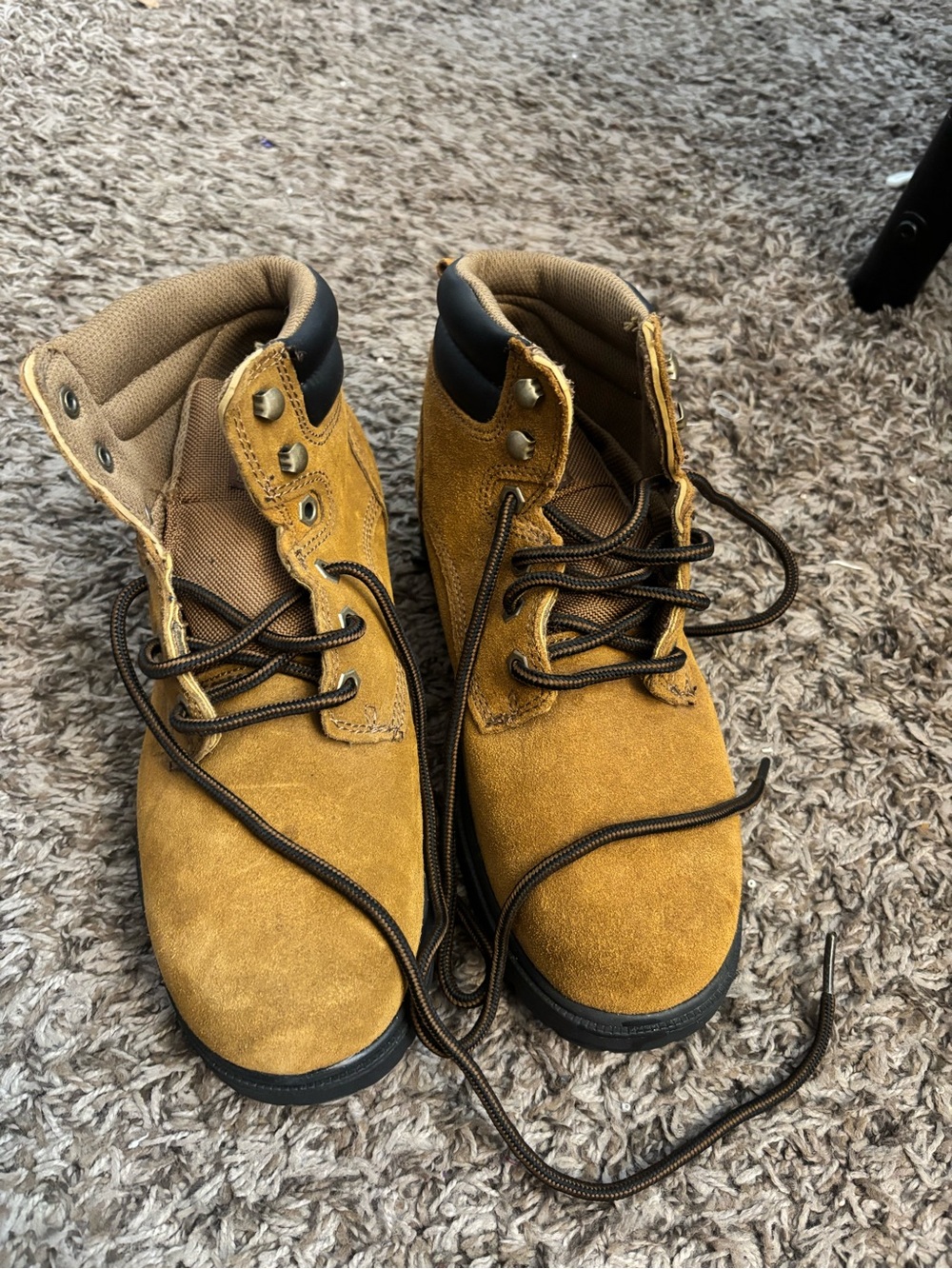 Steel toe slip resistant Boots Tan Suede Work Boot with Black Laces